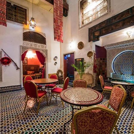 Dar Tamo Hotel Fez Bagian luar foto