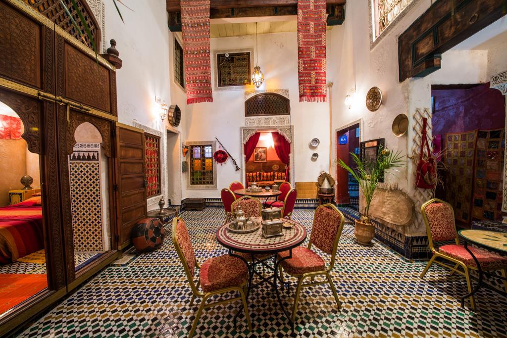 Dar Tamo Hotel Fez Bagian luar foto