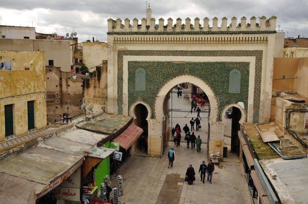 Dar Tamo Hotel Fez Bagian luar foto